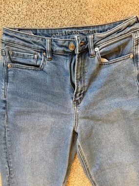 American Eagle Outfitters Blue Denim Jeans with Interior Tag